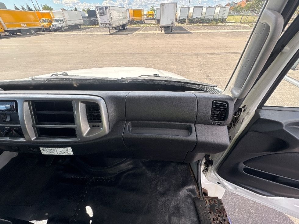 Medium Duty Box Truck-Light and Medium Duty Trucks-Hino-2020-338-Mississauga-ON-230,666\n\t\tkm-$ 71,000 - Image 21