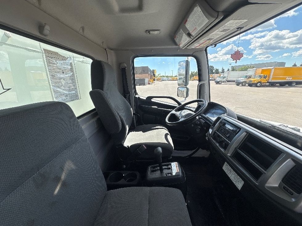Medium Duty Box Truck-Light and Medium Duty Trucks-Hino-2020-338-Mississauga-ON-230,666\n\t\tkm-$ 71,000 - Image 22