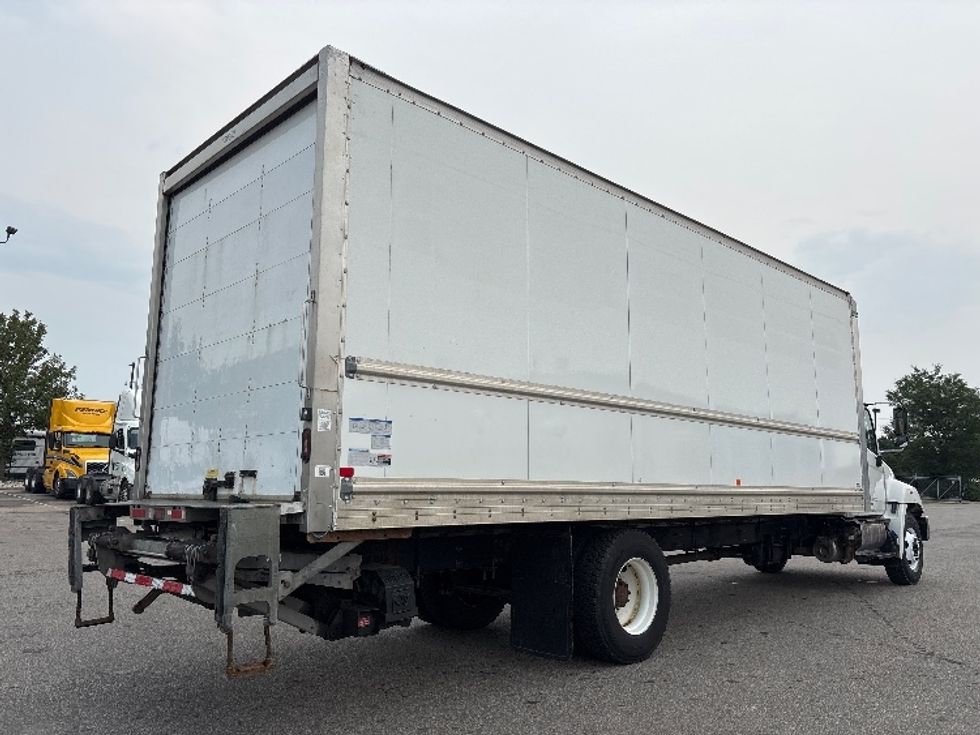 Medium Duty Box Truck-Light and Medium Duty Trucks-Hino-2020-338-Mississauga-ON-312,400\n\t\tkm-$ 60,750 - Image 13