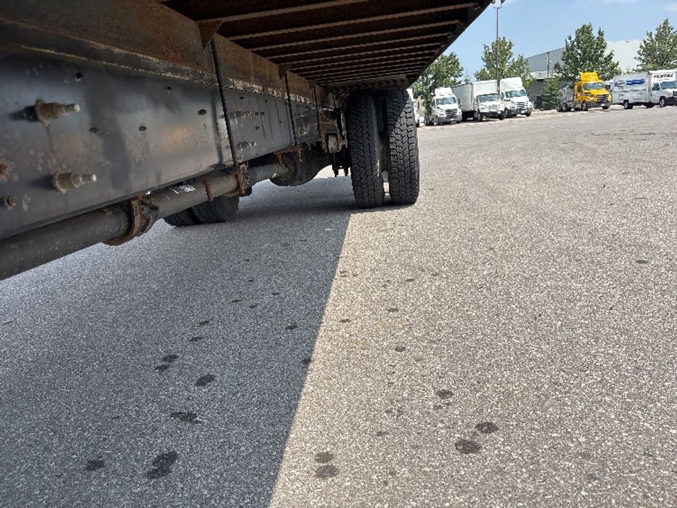 Medium Duty Box Truck-Light and Medium Duty Trucks-Hino-2020-338-Mississauga-ON-312,400\n\t\tkm-$ 60,750 - Image 5