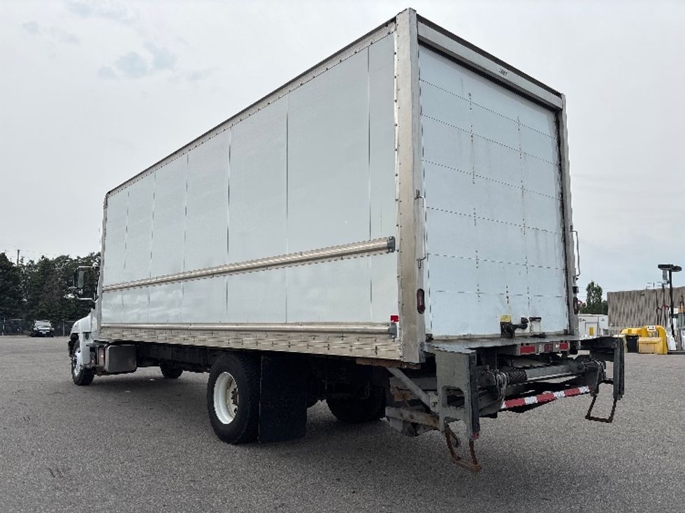 Medium Duty Box Truck-Light and Medium Duty Trucks-Hino-2020-338-Mississauga-ON-312,400\n\t\tkm-$ 60,750 - Image 6