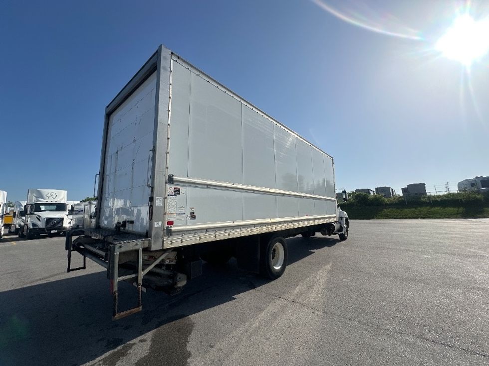 Medium Duty Box Truck-Light and Medium Duty Trucks-Hino-2020-338-Mississauga-ON-326,887\n\t\tkm-$ 56,500 - Image 13