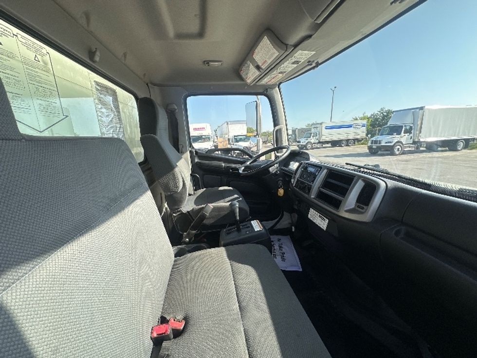 Medium Duty Box Truck-Light and Medium Duty Trucks-Hino-2020-338-Mississauga-ON-326,887\n\t\tkm-$ 56,500 - Image 22
