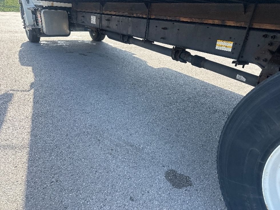 Medium Duty Box Truck-Light and Medium Duty Trucks-Hino-2020-338-Mississauga-ON-326,887\n\t\tkm-$ 56,500 - Image 5