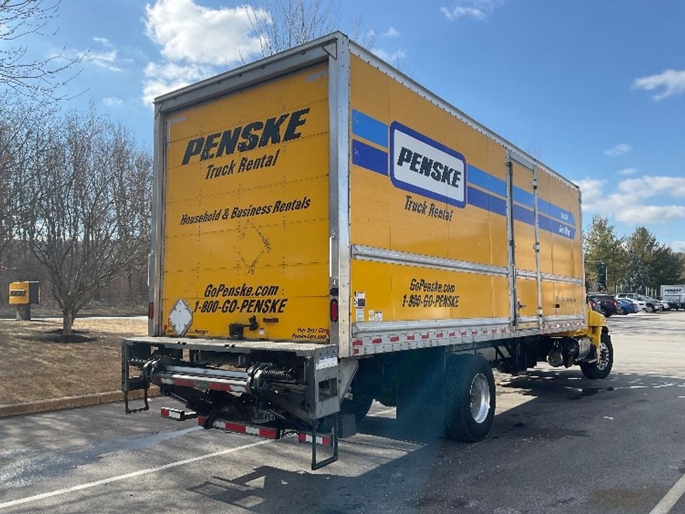 Medium Duty Box Truck-Light and Medium Duty Trucks-Hino-2020-338-Norton-MA-168,713\n\t\tmiles-$ 41,250 - Image 13