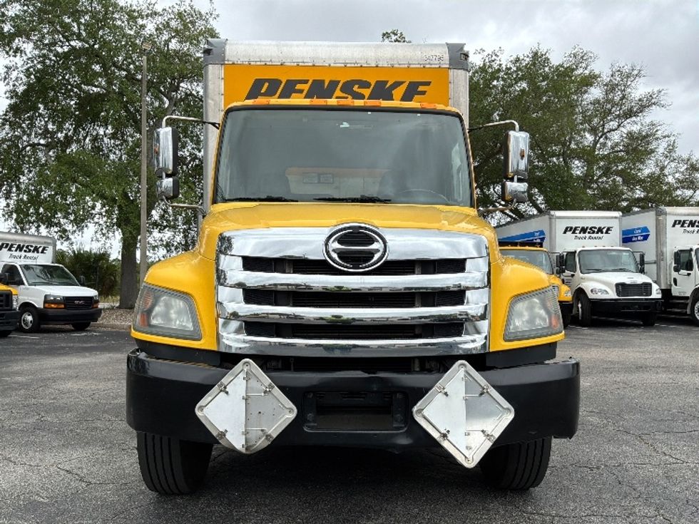 Medium Duty Box Truck-Light and Medium Duty Trucks-Hino-2020-338-Pensacola-FL-191,455\n\t\tmiles-$ 34,750 - Image 2