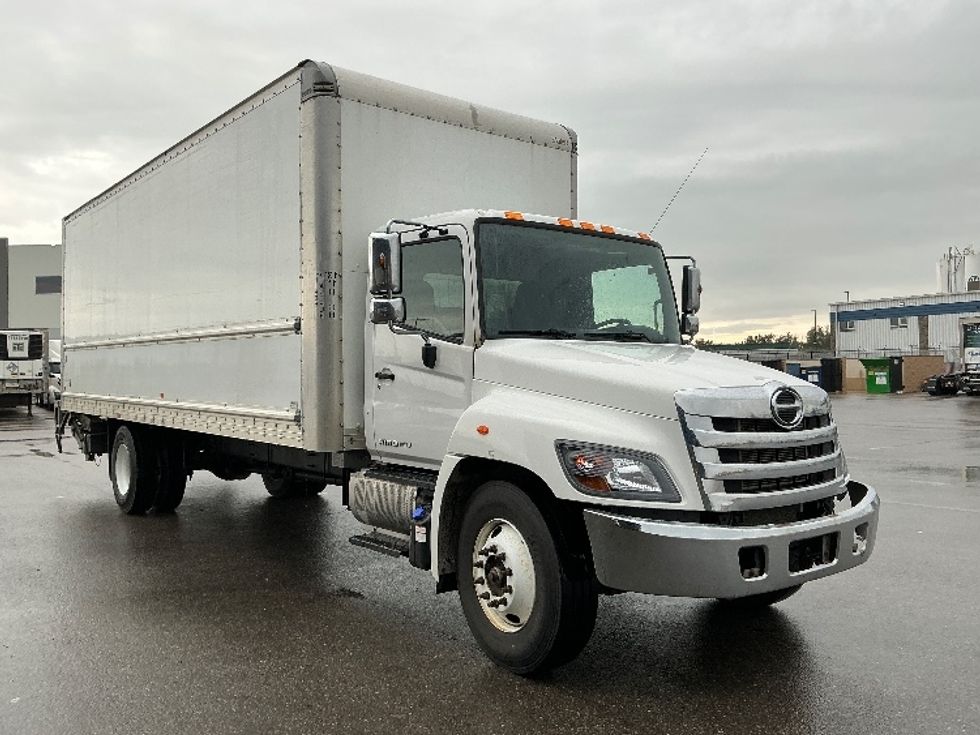 Medium Duty Box Truck-Light and Medium Duty Trucks-Hino-2020-338-Rocky View County-AB-305,013\n\t\tkm-$ 56,750 - Image 1