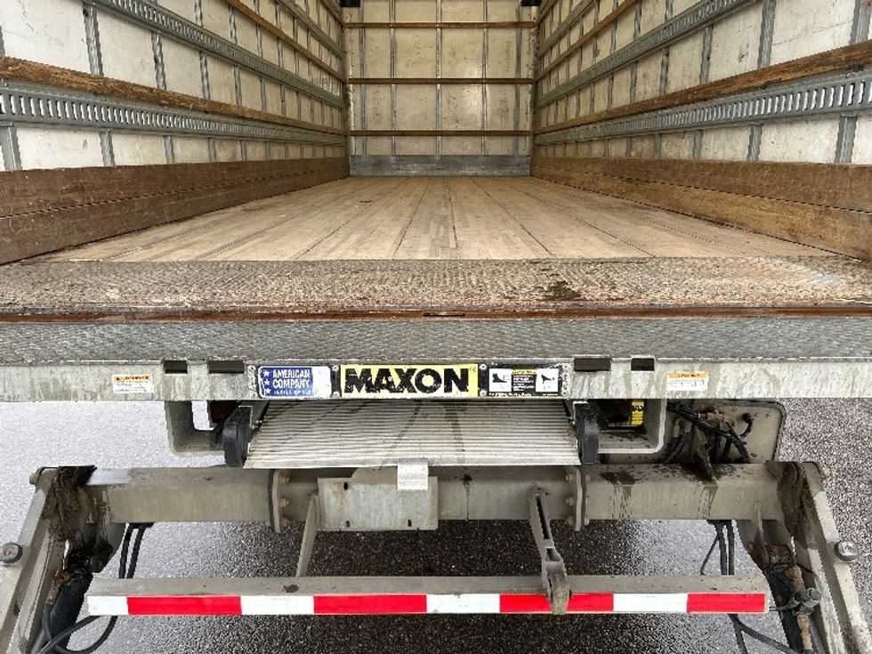 Medium Duty Box Truck-Light and Medium Duty Trucks-Hino-2020-338-Rocky View County-AB-305,013\n\t\tkm-$ 56,750 - Image 10