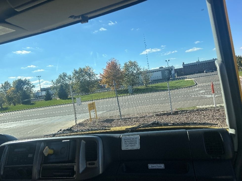 Medium Duty Box Truck-Light and Medium Duty Trucks-Hino-2020-338-Roseville-MN-151,689\n\t\tmiles-$ 47,000 - Image 21