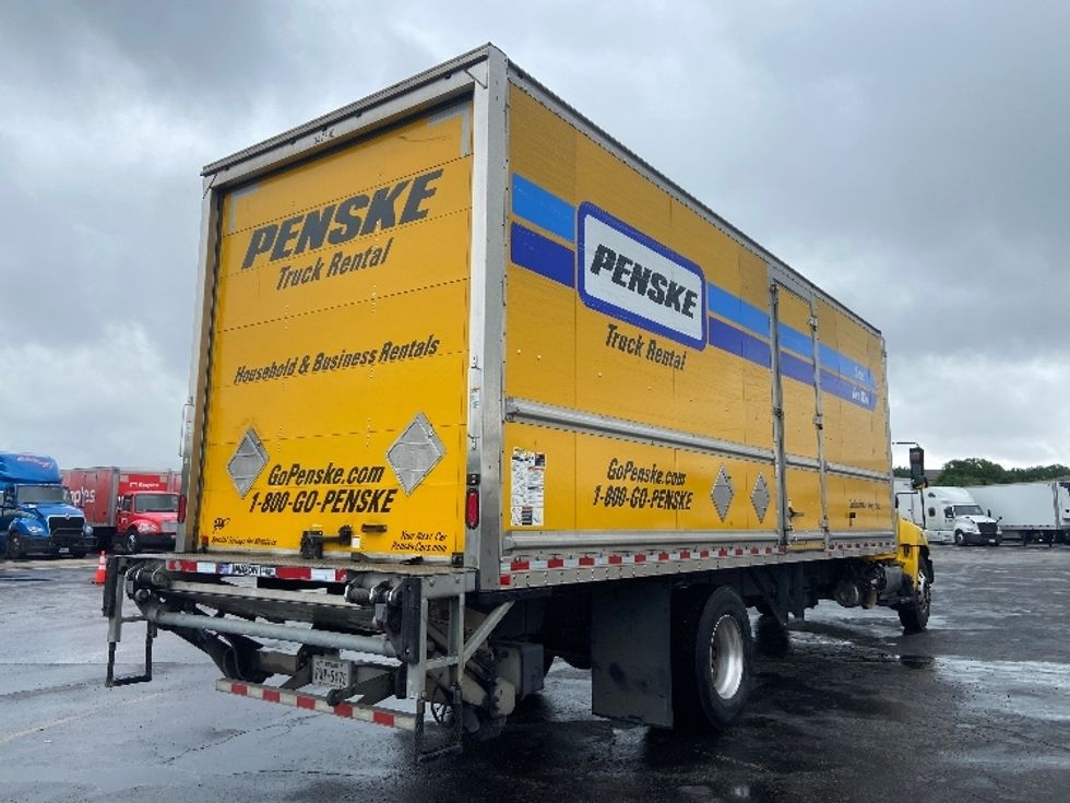 Medium Duty Box Truck-Light and Medium Duty Trucks-Hino-2020-338-San Antonio-TX-214,589\n\t\tmiles-$ 36,250 - Image 13