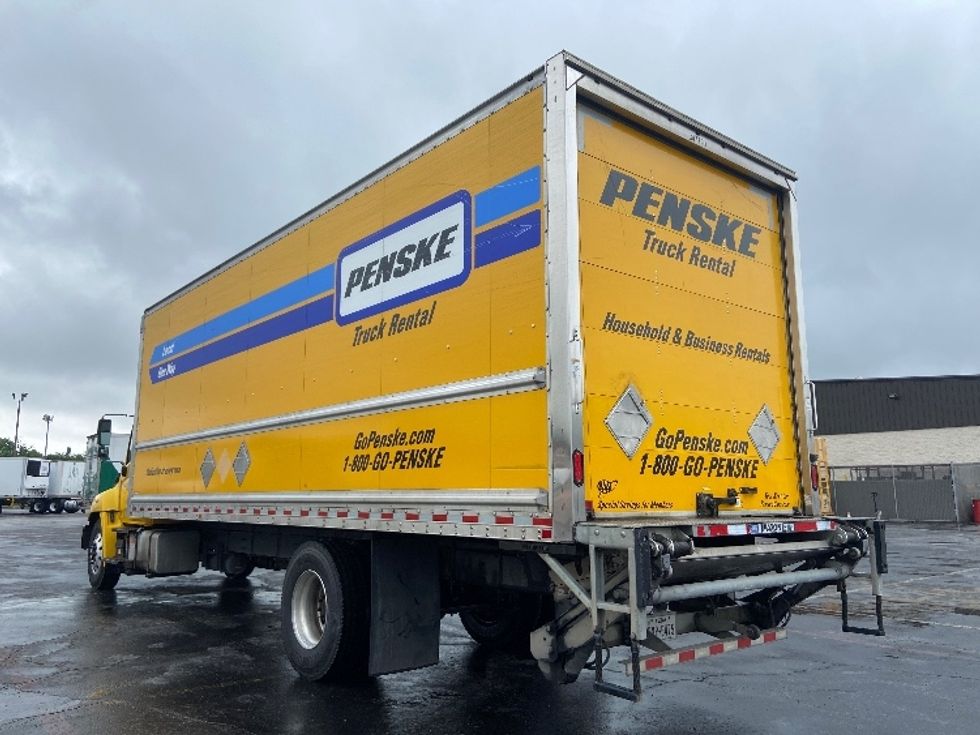 Medium Duty Box Truck-Light and Medium Duty Trucks-Hino-2020-338-San Antonio-TX-214,589\n\t\tmiles-$ 36,250 - Image 6