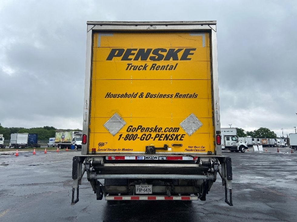 Medium Duty Box Truck-Light and Medium Duty Trucks-Hino-2020-338-San Antonio-TX-214,589\n\t\tmiles-$ 36,250 - Image 7