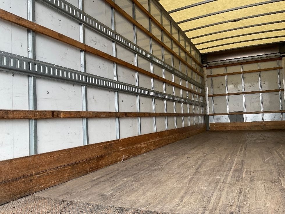 Medium Duty Box Truck-Light and Medium Duty Trucks-Hino-2020-338-Stockton-CA-134,996\n\t\tmiles-$ 56,000 - Image 11