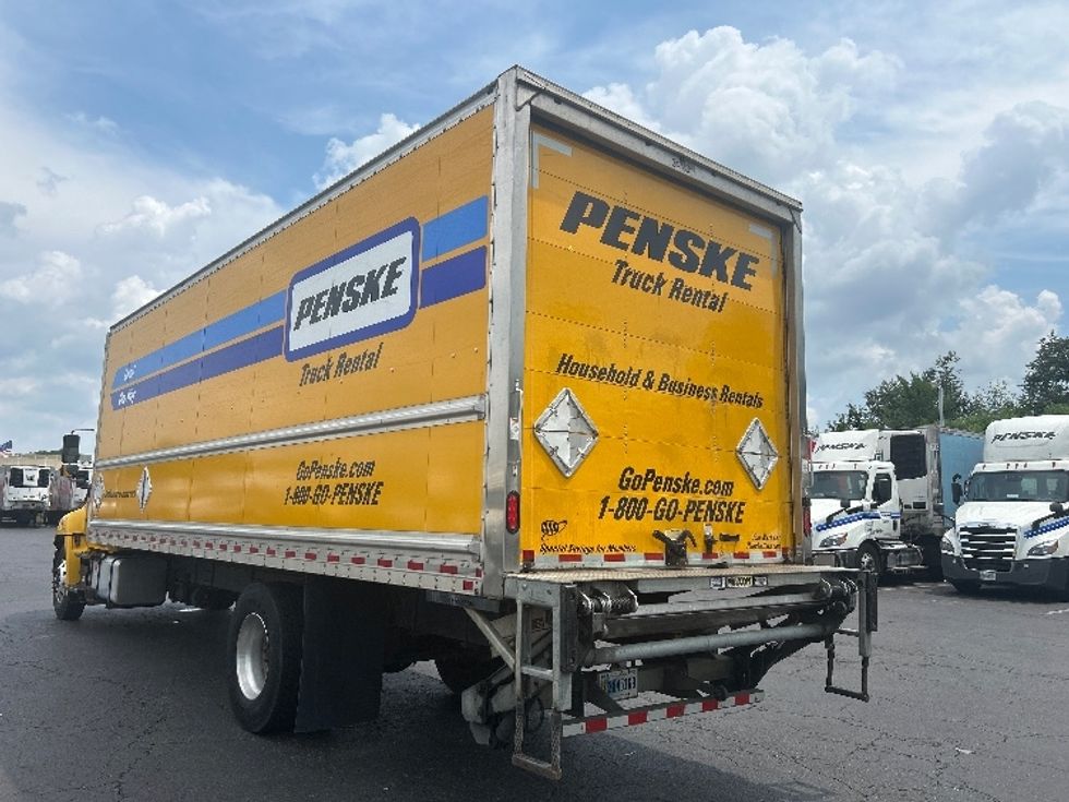 Medium Duty Box Truck-Light and Medium Duty Trucks-Hino-2020-338-Swedesboro-NJ-140,390\n\t\tmiles-$ 46,250 - Image 6