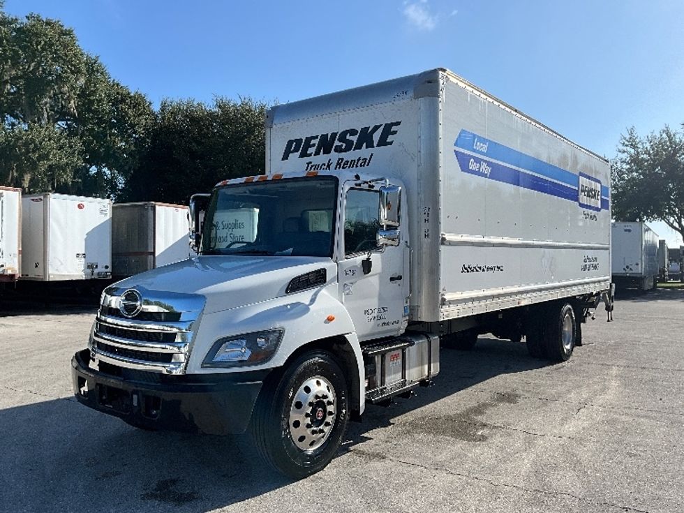 Medium Duty Box Truck-Light and Medium Duty Trucks-Hino-2020-338-Tampa-FL-155,340\n\t\tmiles-$ 49,250 - Image 3