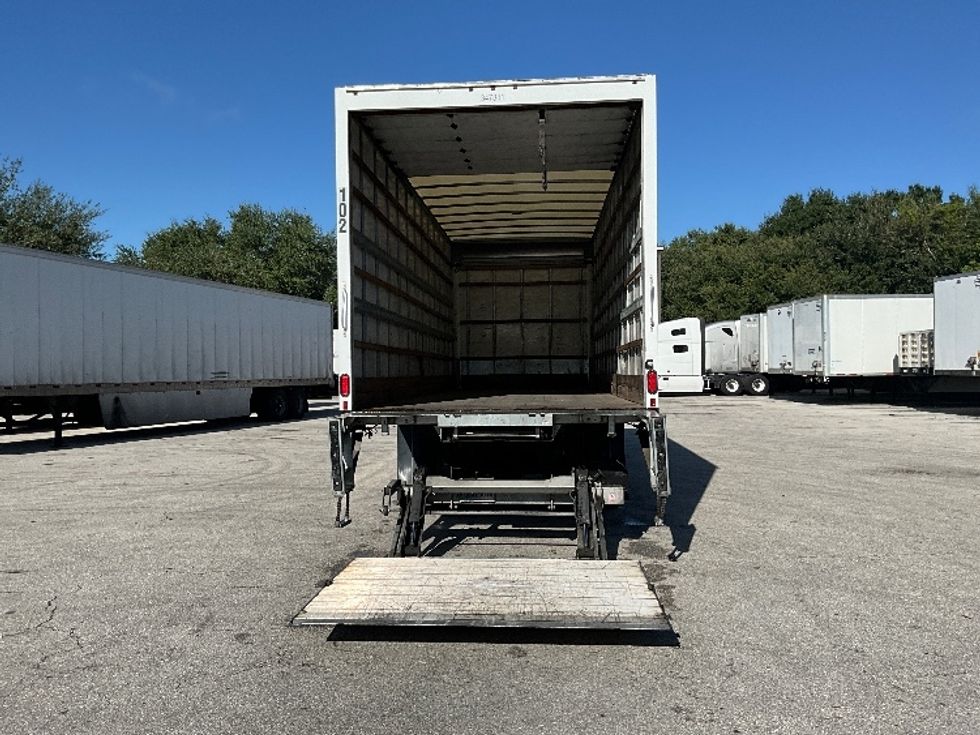 Medium Duty Box Truck-Light and Medium Duty Trucks-Hino-2020-338-Tampa-FL-155,340\n\t\tmiles-$ 49,250 - Image 9