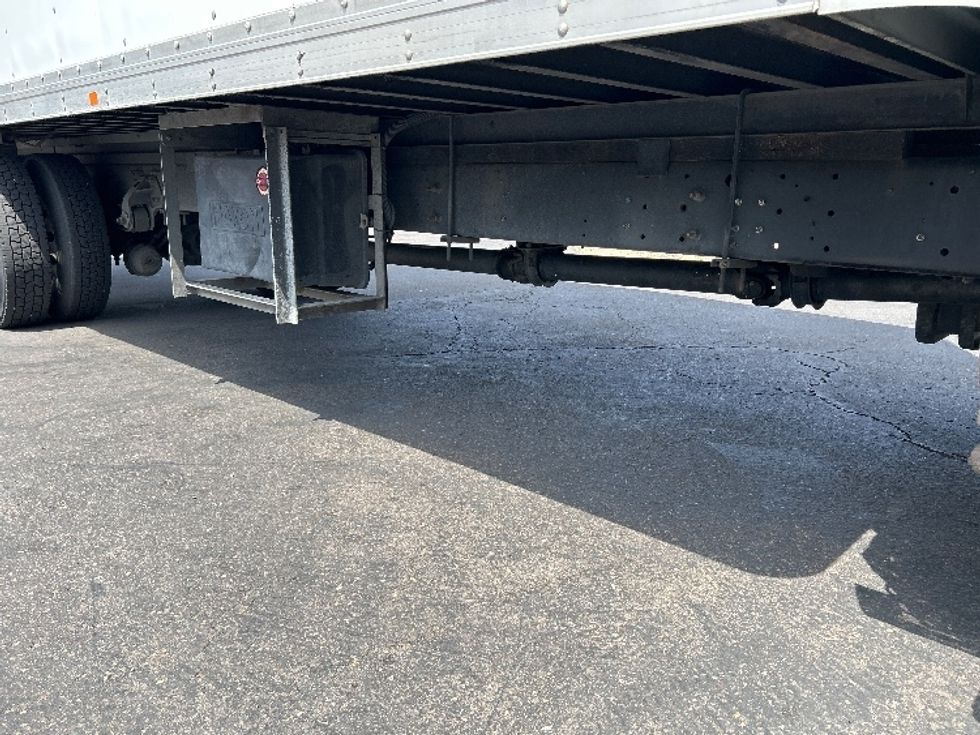 Medium Duty Box Truck-Light and Medium Duty Trucks-Hino-2020-338-Torrance-CA-85,918\n\t\tmiles-$ 52,750 - Image 14