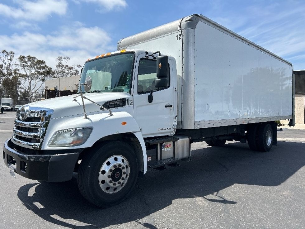 Medium Duty Box Truck-Light and Medium Duty Trucks-Hino-2020-338-Torrance-CA-85,918\n\t\tmiles-$ 52,750 - Image 3