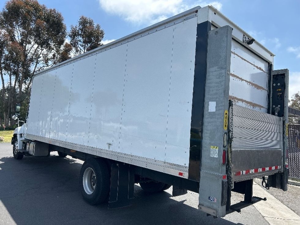 Medium Duty Box Truck-Light and Medium Duty Trucks-Hino-2020-338-Torrance-CA-85,918\n\t\tmiles-$ 52,750 - Image 6