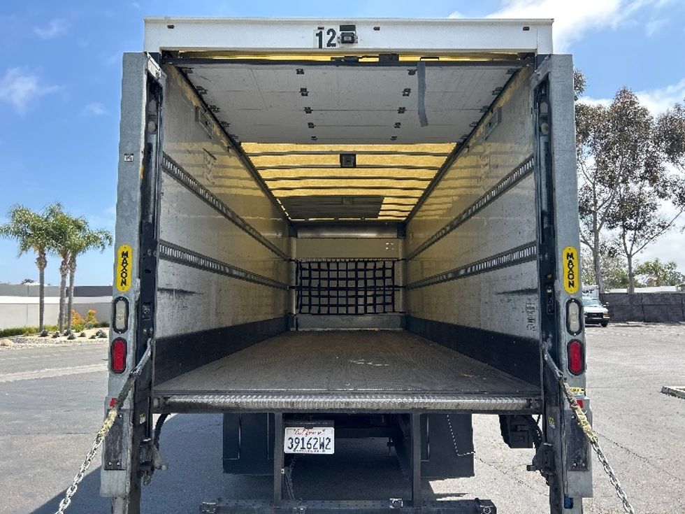 Medium Duty Box Truck-Light and Medium Duty Trucks-Hino-2020-338-Torrance-CA-85,918\n\t\tmiles-$ 52,750 - Image 8