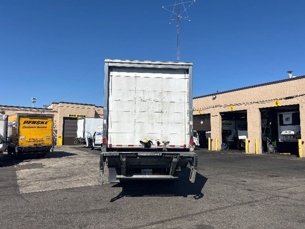 Medium Duty Box Truck-Light and Medium Duty Trucks-Hino-2020-338-West Babylon-NY-196,131\n\t\tmiles-$ 43,750 - Image 7