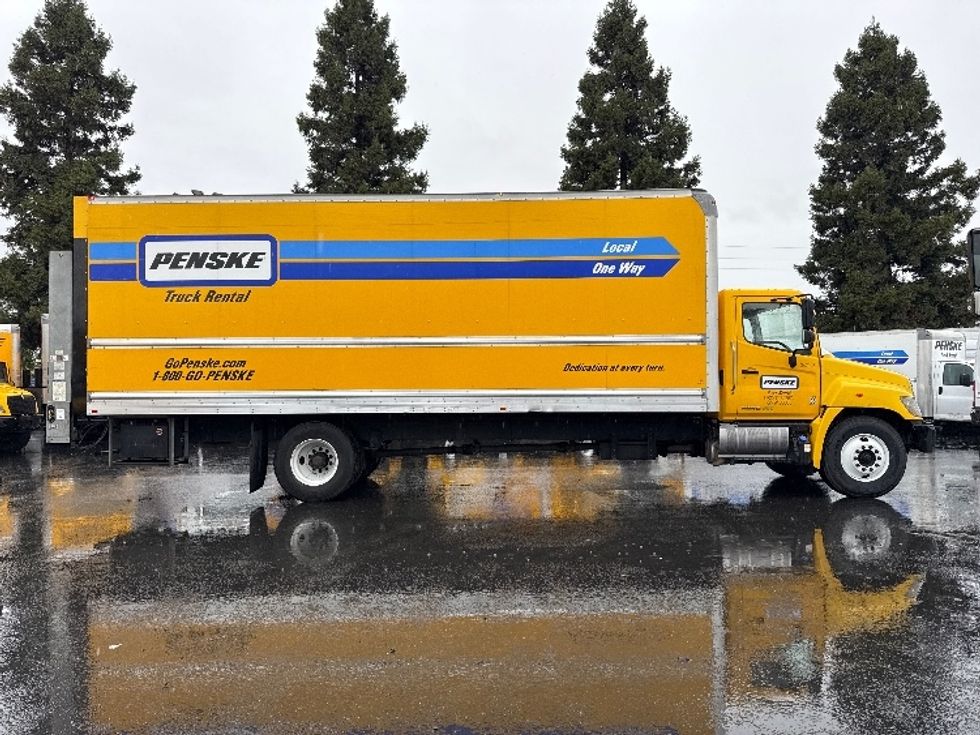 Medium Duty Box Truck-Light and Medium Duty Trucks-Hino-2020-338-West Sacramento-CA-156,569\n\t\tmiles-$ 47,500 - Image 15