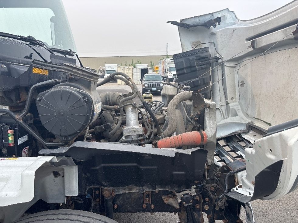 Medium Duty Box Truck-Light and Medium Duty Trucks-Hino-2020-358-Ottawa-ON-129,890\n\t\tkm-$ 76,500 - Image 23