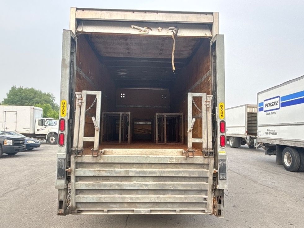 Medium Duty Box Truck-Light and Medium Duty Trucks-Hino-2020-358-Ottawa-ON-129,890\n\t\tkm-$ 76,500 - Image 8