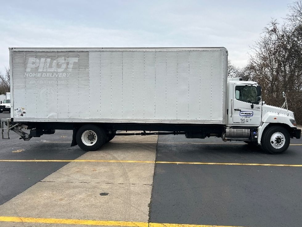 Medium Duty Box Truck-Light and Medium Duty Trucks-Hino-2021-L6-Chattanooga-TN-181,802\n\t\tmiles-$ 74,000 - Image 15