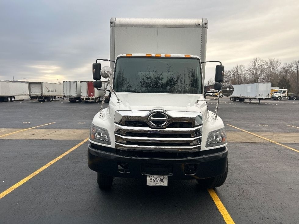 Medium Duty Box Truck-Light and Medium Duty Trucks-Hino-2021-L6-Chattanooga-TN-181,802\n\t\tmiles-$ 74,000 - Image 2