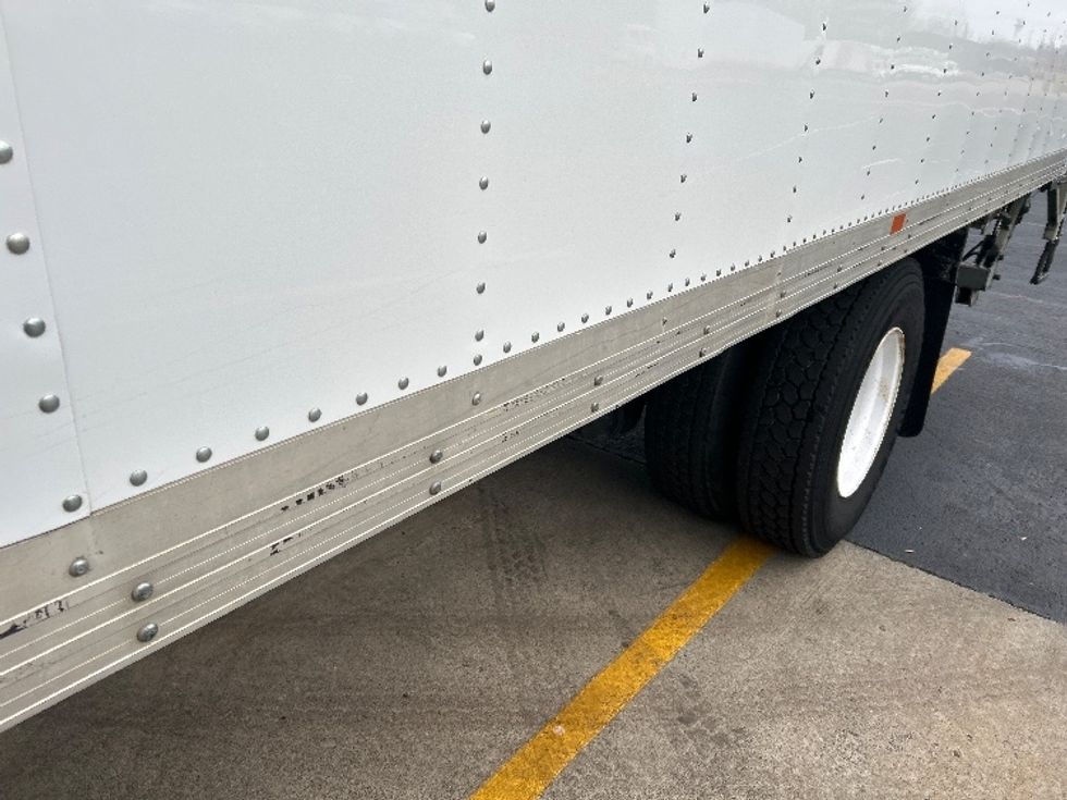 Medium Duty Box Truck-Light and Medium Duty Trucks-Hino-2021-L6-Chattanooga-TN-181,802\n\t\tmiles-$ 74,000 - Image 28