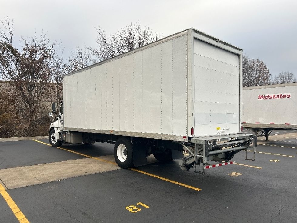 Medium Duty Box Truck-Light and Medium Duty Trucks-Hino-2021-L6-Chattanooga-TN-181,802\n\t\tmiles-$ 74,000 - Image 6