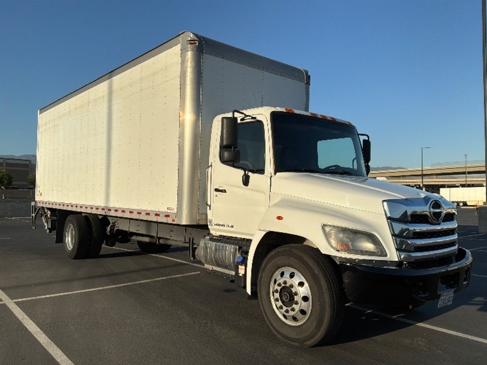 Medium Duty Box Truck-Light and Medium Duty Trucks-Hino-2021-L6-Fontana-CA-233,574\n\t\tmiles-$ 60,750 - Image 1