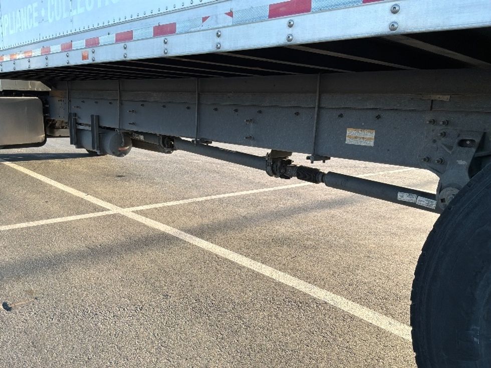 Medium Duty Box Truck-Light and Medium Duty Trucks-Hino-2021-L6-Fontana-CA-233,574\n\t\tmiles-$ 60,750 - Image 5