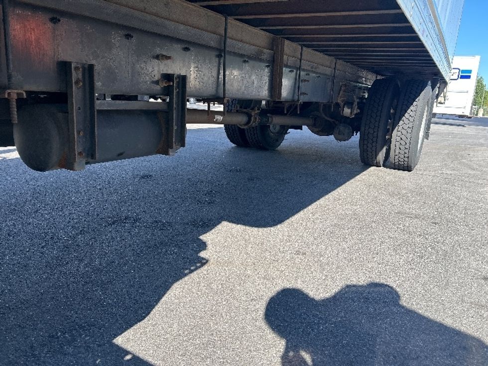 Medium Duty Box Truck-Light and Medium Duty Trucks-Hino-2021-L6-Londonderry-NH-118,214\n\t\tmiles-$ 67,750 - Image 5