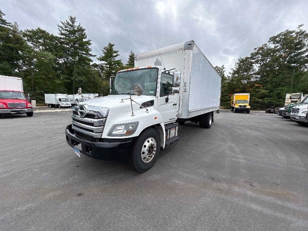 Medium Duty Box Truck-Light and Medium Duty Trucks-Hino-2021-L6-Londonderry-NH-122,574\n\t\tmiles-$ 68,750 - Image 3