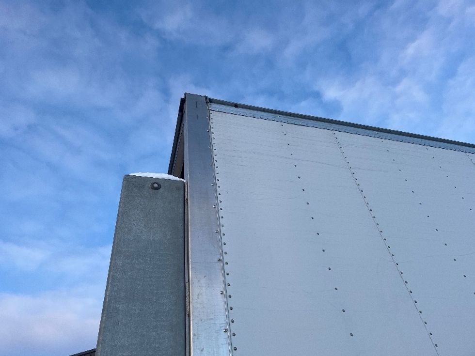 Medium Duty Box Truck-Light and Medium Duty Trucks-Hino-2021-L6-Mississauga-ON-157,627\n\t\tkm-$ 102,750 - Image 26