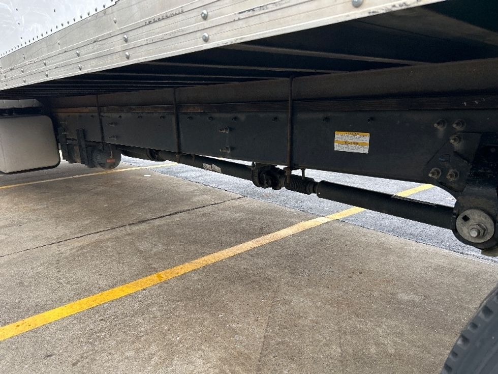 Medium Duty Box Truck-Light and Medium Duty Trucks-Hino-2021-L6-Nashville (Mount Juliet)-TN-144,118\n\t\tmiles-$ 76,250 - Image 5