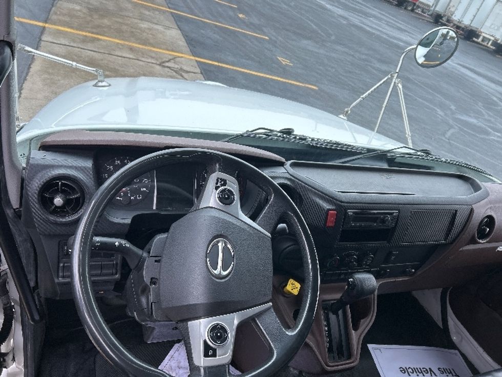 Medium Duty Box Truck-Light and Medium Duty Trucks-Hino-2021-L6-Nashville (Mount Juliet)-TN-144,118\n\t\tmiles-$ 76,250 - Image 18