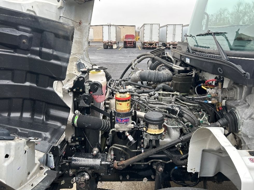 Medium Duty Box Truck-Light and Medium Duty Trucks-Hino-2021-L6-Nashville (Mount Juliet)-TN-144,118\n\t\tmiles-$ 76,250 - Image 24