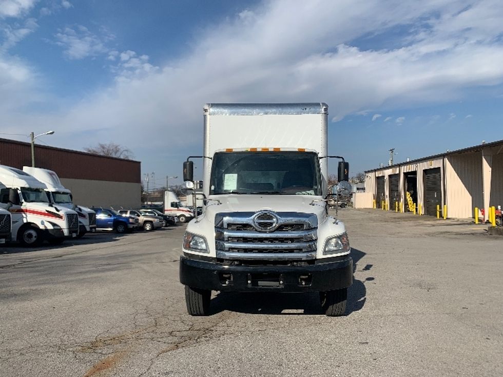 Medium Duty Box Truck-Light and Medium Duty Trucks-Hino-2021-L6-Nashville (Mount Juliet)-TN-197,761\n\t\tmiles-$ 66,250 - Image 2