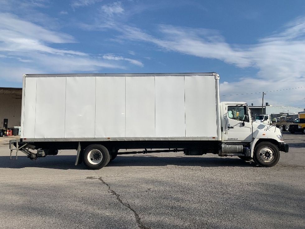 Medium Duty Box Truck-Light and Medium Duty Trucks-Hino-2021-L6-Nashville (Mount Juliet)-TN-197,761\n\t\tmiles-$ 66,250 - Image 15