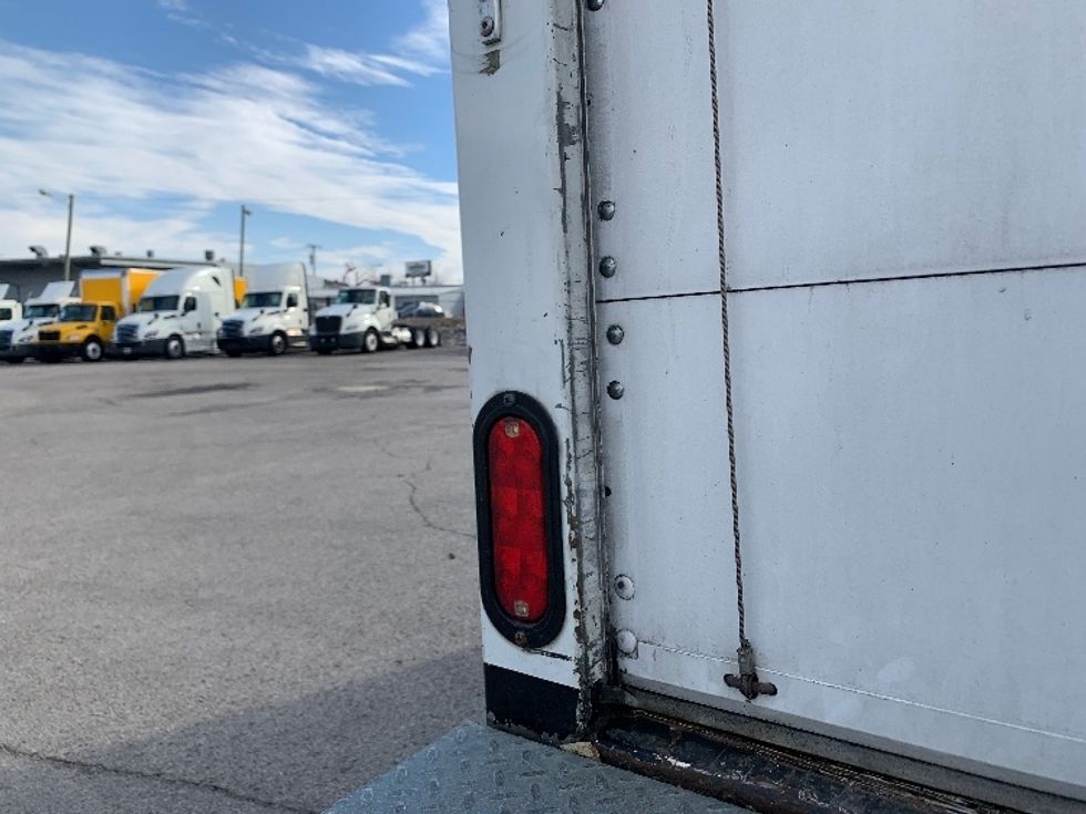 Medium Duty Box Truck-Light and Medium Duty Trucks-Hino-2021-L6-Nashville (Mount Juliet)-TN-197,761\n\t\tmiles-$ 66,250 - Image 26