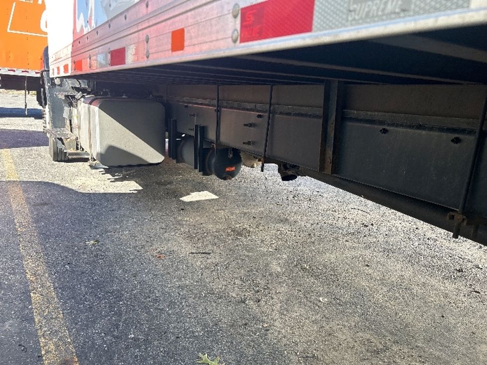 Medium Duty Box Truck-Light and Medium Duty Trucks-Hino-2023-L6-Braintree-MA-144,278\n\t\tmiles-$ 78,750 - Image 5