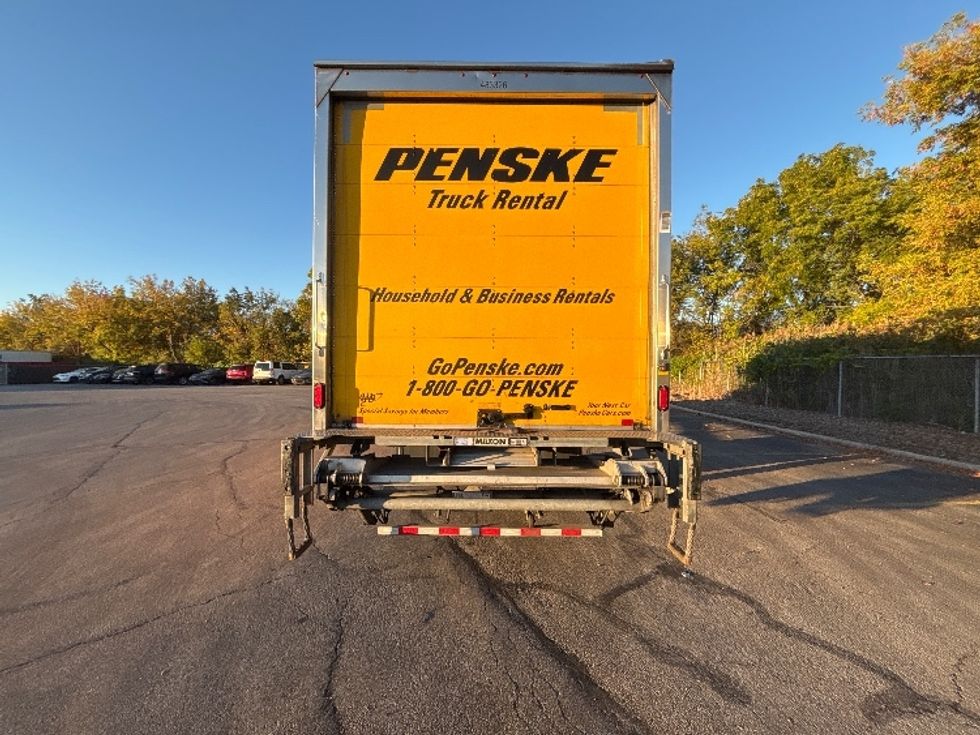 Medium Duty Box Truck-Light and Medium Duty Trucks-Hino-2023-L6-Brook Park-OH-341,919\n\t\tmiles-$ 36,000 - Image 7