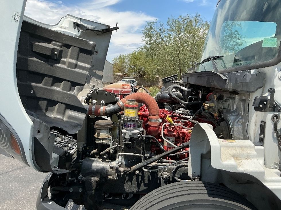 Medium Duty Box Truck-Light and Medium Duty Trucks-Hino-2023-L6-Phoenix-AZ-22,879\n\t\tmiles-$ 81,750 - Image 23