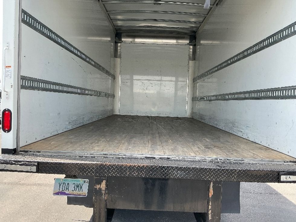 Medium Duty Box Truck-Light and Medium Duty Trucks-Hino-2023-L6-Phoenix-AZ-22,879\n\t\tmiles-$ 81,750 - Image 9