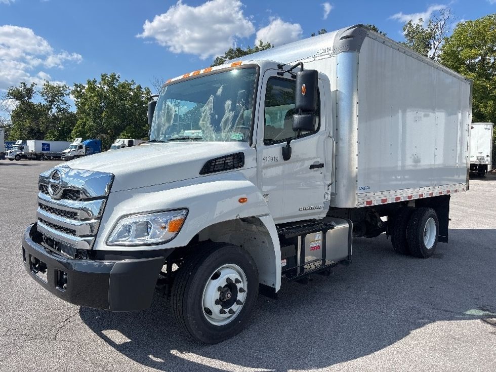 Medium Duty Box Truck-Light and Medium Duty Trucks-Hino-2025-L6-Fort Wayne-IN-434\n\t\tmiles-$ 86,000 - Image 3