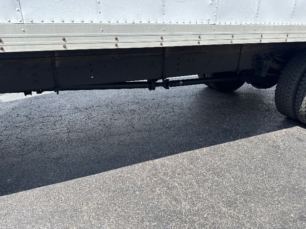 Medium Duty Box Truck-Light and Medium Duty Trucks-International-2001-4700-Greensboro-NC-213,365\n\t\tmiles-$ 10,000 - Image 5