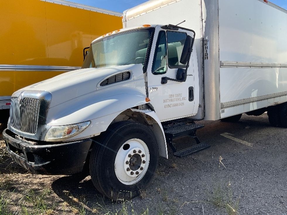 Medium Duty Box Truck-Light and Medium Duty Trucks-International-2007-4300-Albuquerque-NM-349,020\n\t\tmiles-$ 5,000 - Image 2